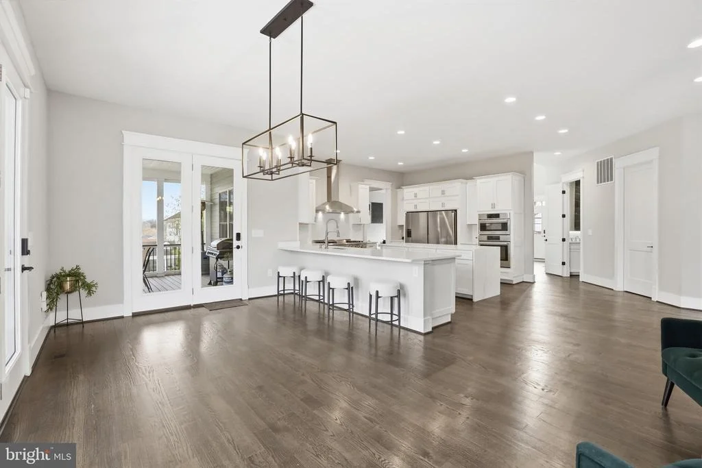 Photo of 10602 OAK PLACE
