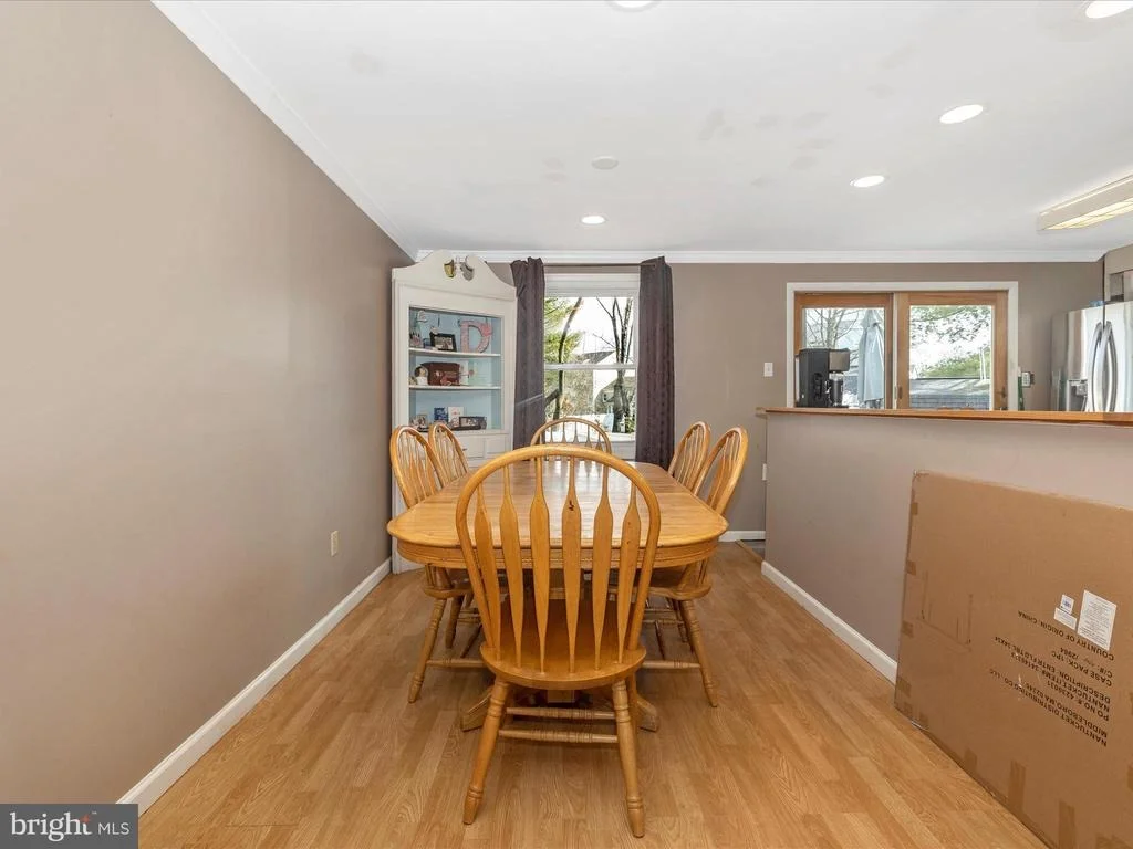 Photo of 19017 WOOTTON AVENUE