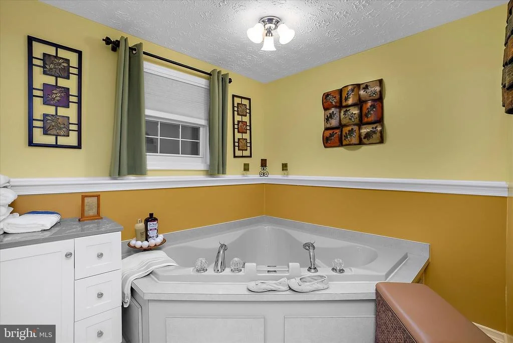 Photo of 379 DUBLIN DRIVE
