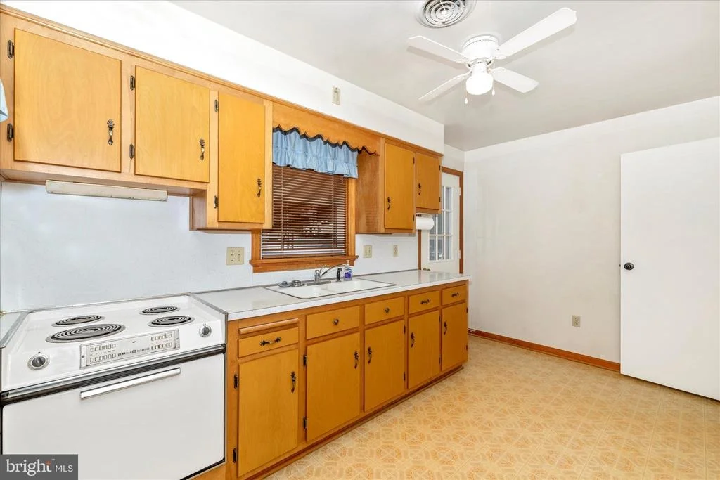 Photo of 215 BROAD STREET