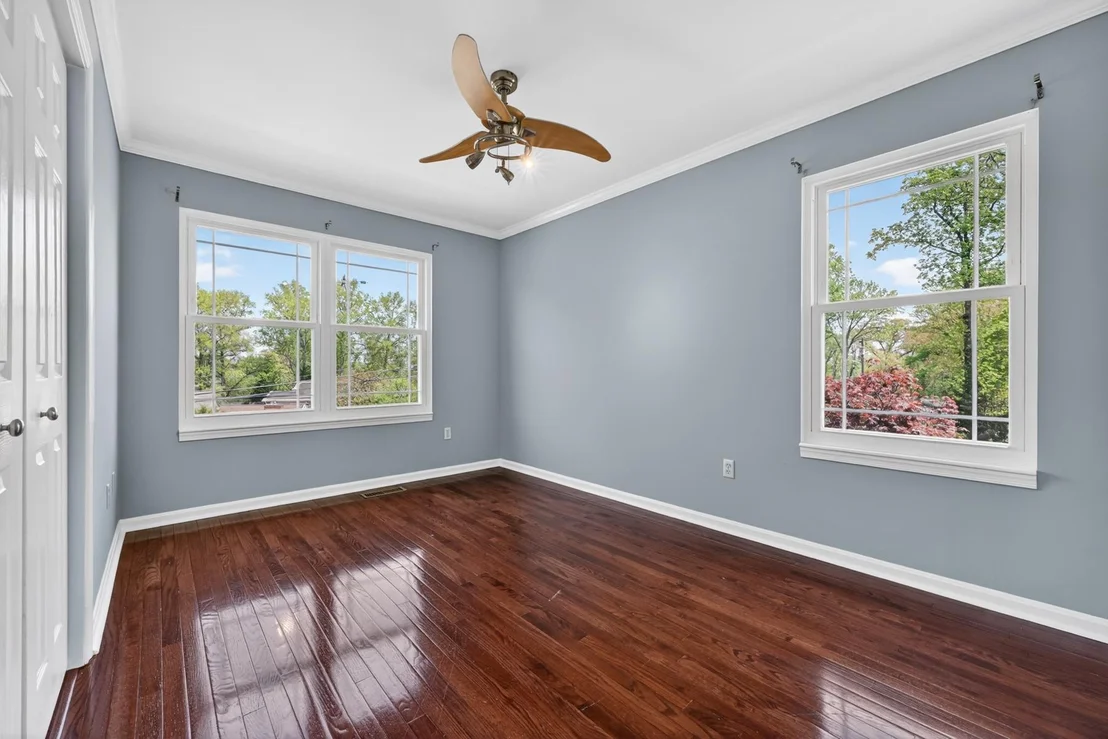 Photo of 448 MAPLE LEAF DRIVE