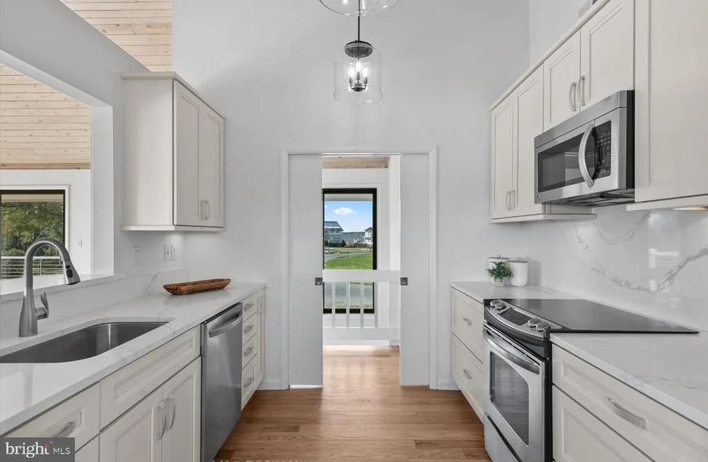 Photo of 128 WEST SIDE DRIVE