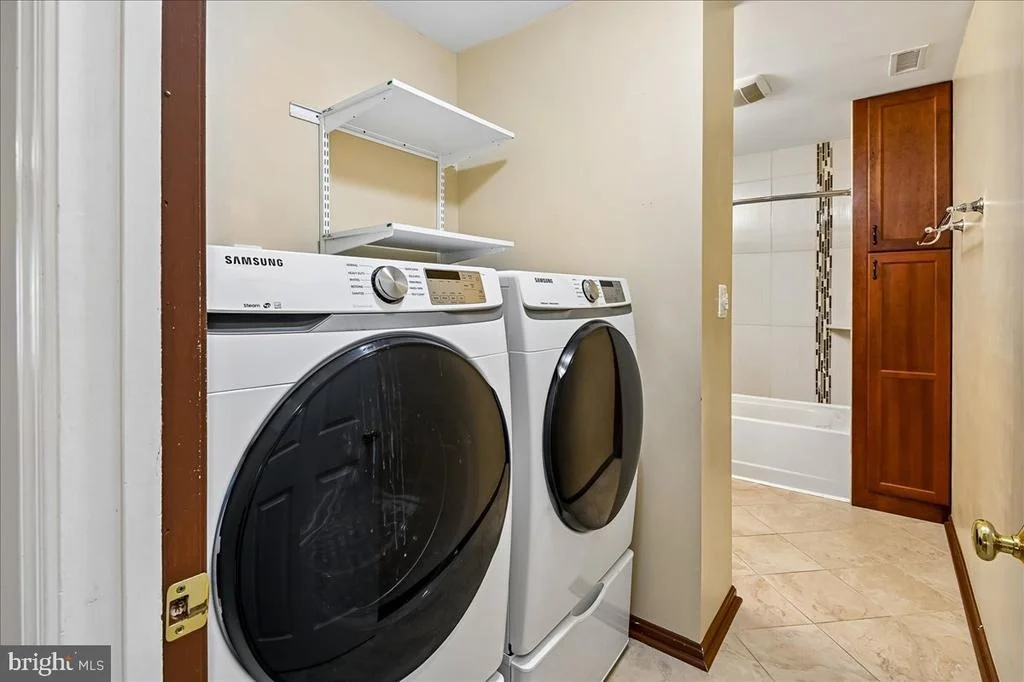 Photo of 3592 FONTRON DRIVE