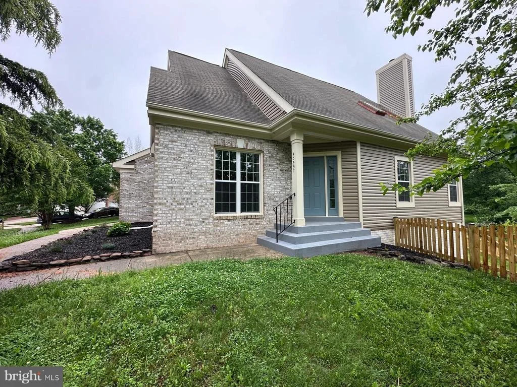 Photo of 43997 NEEDMORE COURT