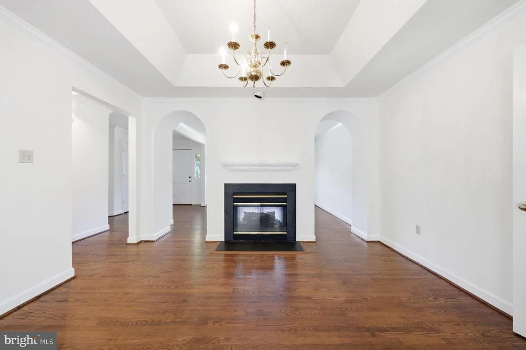 Photo of 2417 BEAR DEN ROAD