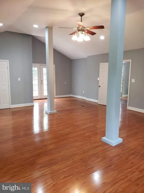 Photo of 6801 TEMPLE HILL ROAD
