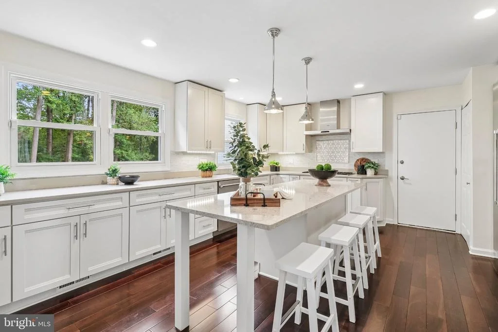 Photo of 11400 SYMPHONY WOODS LANE