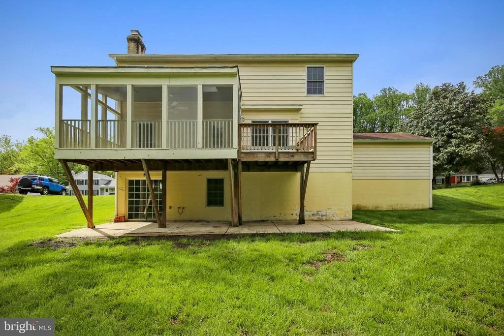 Photo of 1805 CHAPEL HILL ROAD
