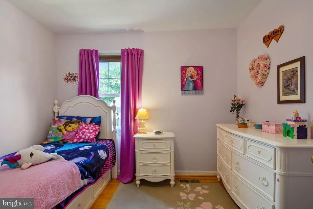 Photo of 9514 WALLINGFORD DRIVE