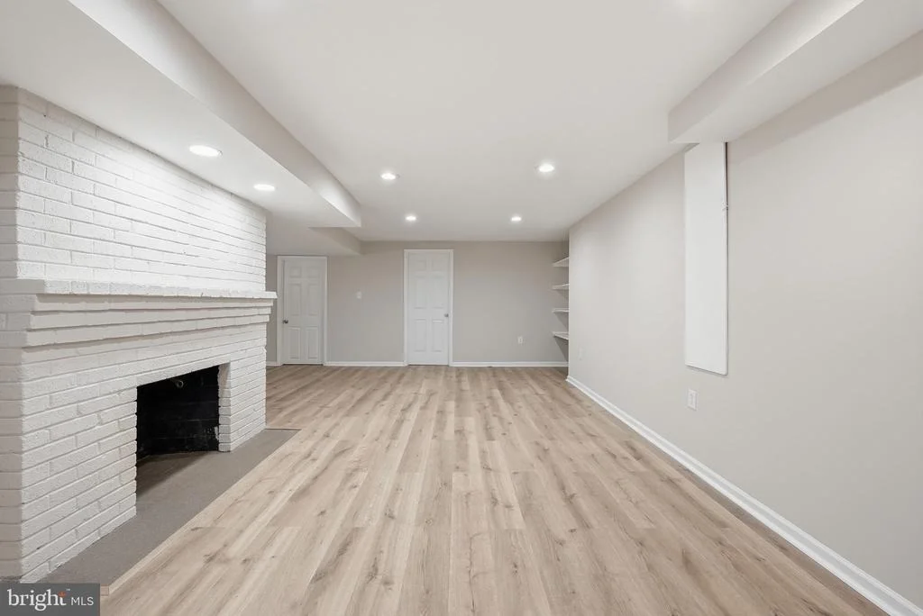 Photo of 4915 SHARON ROAD