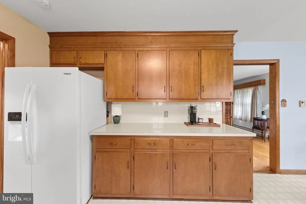 Photo of 325 CALVIN DRIVE