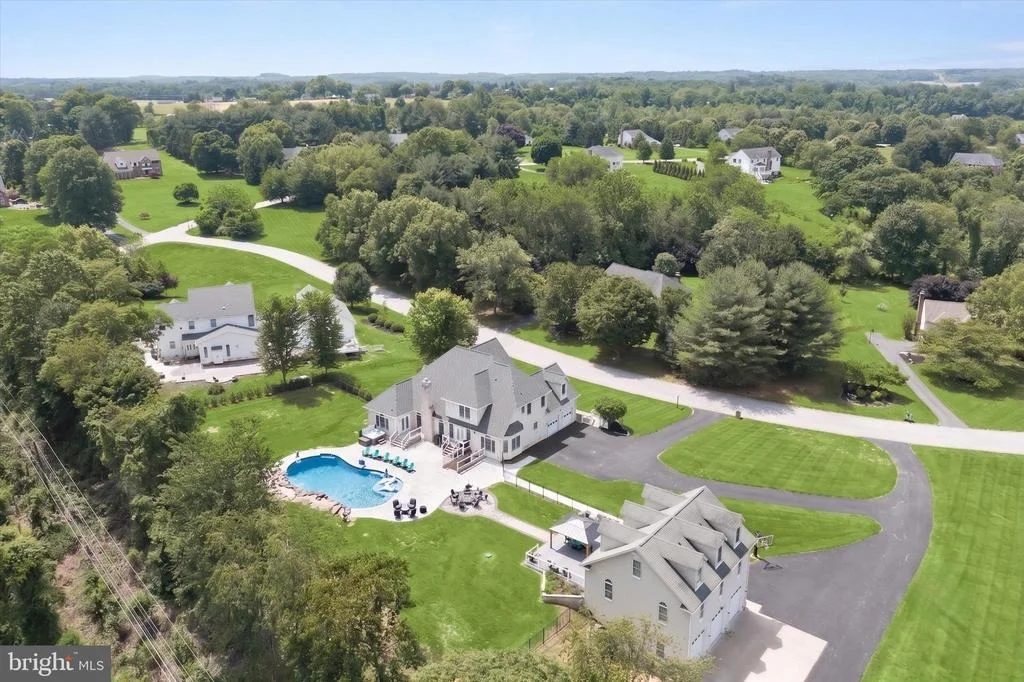 Photo of 3003 SHEFFIELD COURT