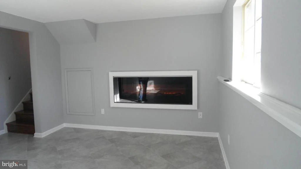 Photo of 1816 ROCKY GLEN DRIVE
