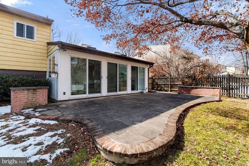 Photo of 12515 EASTBOURNE DRIVE