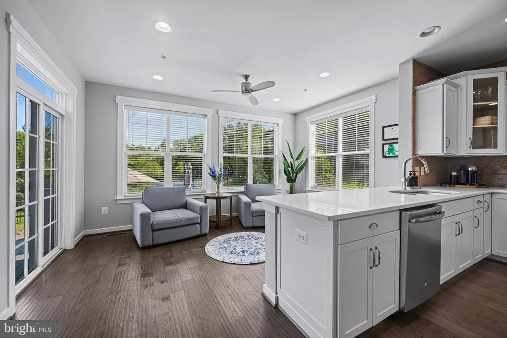 Photo of 2419 MACALLISTER LANE