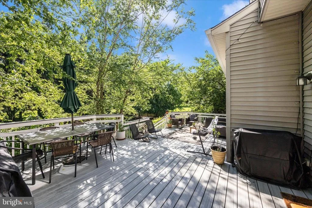 Photo of 22405 BROOK POINT WAY