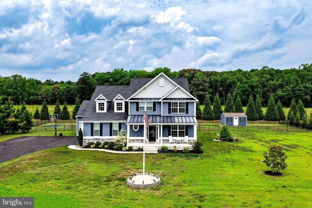 Photo of 26178 RICHFIELD DRIVE