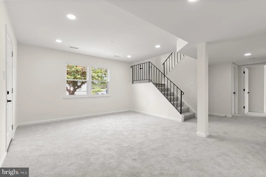 Photo of 1506 OPUS AVENUE