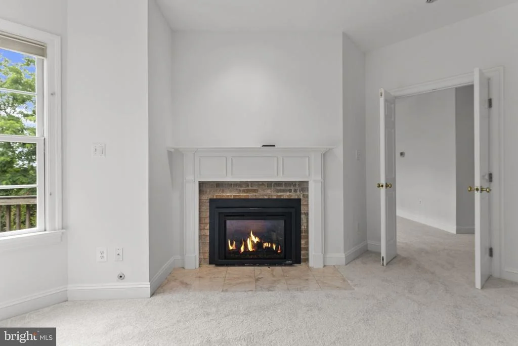 Photo of 17951 STONELEIGH DRIVE