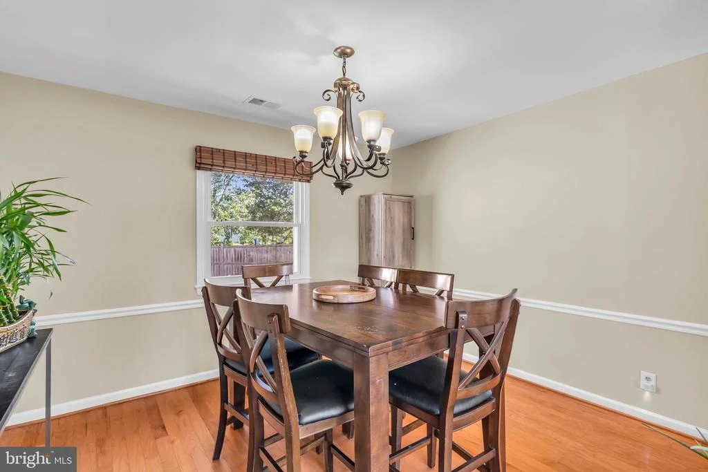 Photo of 101 W BEECH ROAD