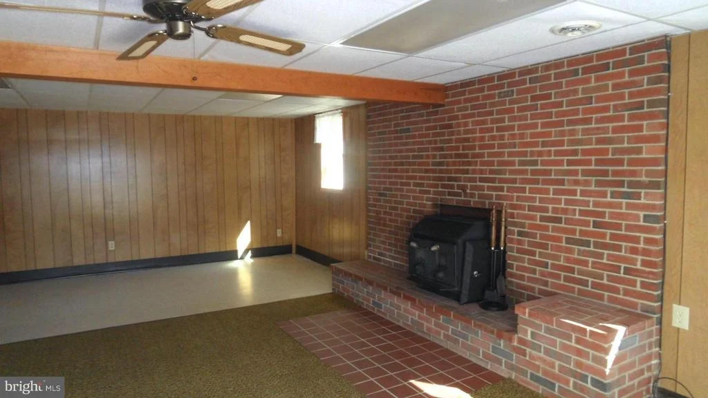 Photo of 304 SOUDER ROAD