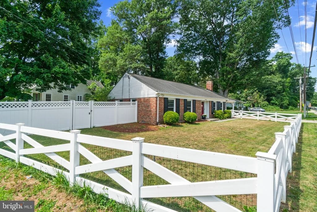 Photo of 117 OAKWOOD ROAD