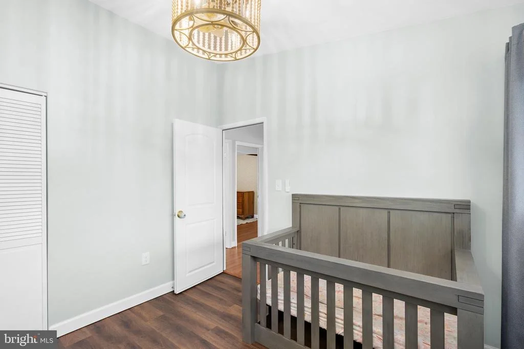 Photo of 1300 GILBERT PLACE
