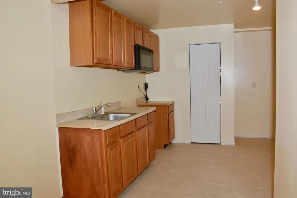 Photo of 2432 NICOL CIRCLE