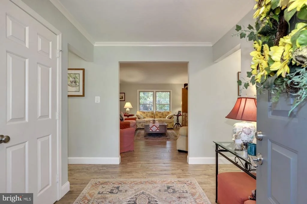 Photo of 800 BRIDGEPORT WAY