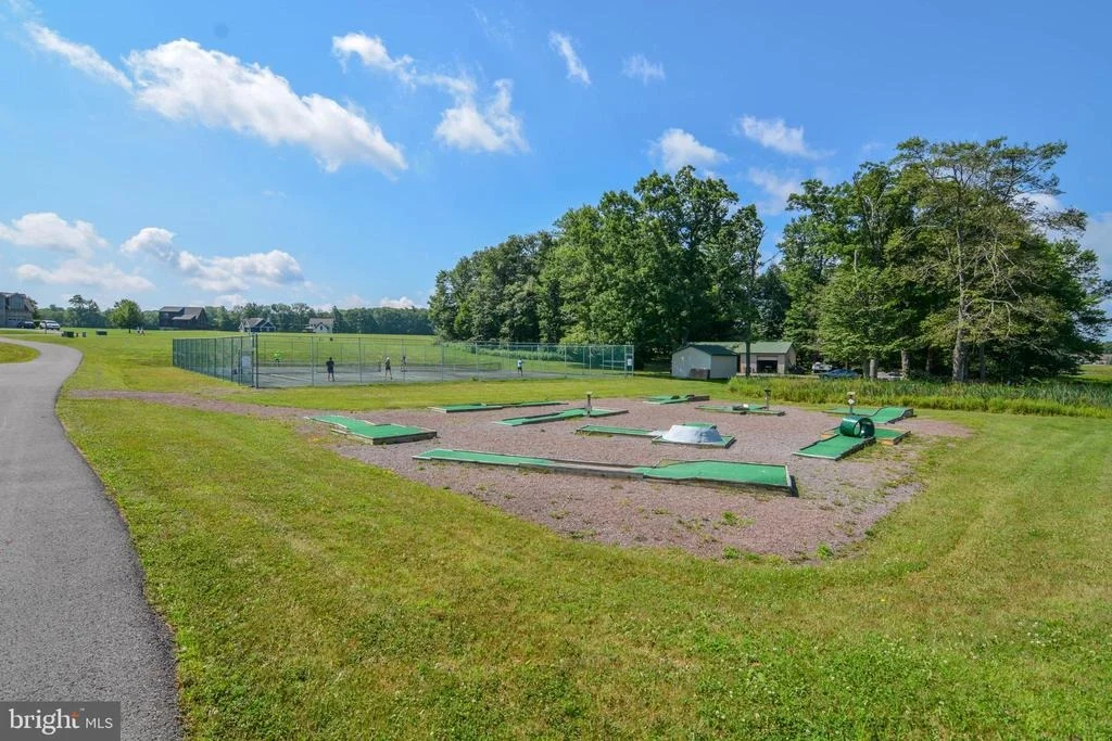 Photo of 282 LAKEFRONT LINKS DRIVE