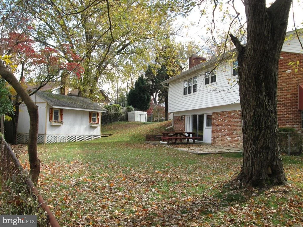 Photo of 2821 HATHAWAY TERRACE