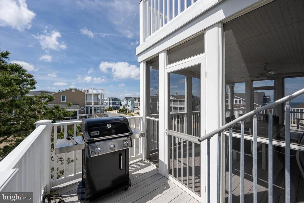 Photo of 142 HENLOPEN SHORES CIRCLE