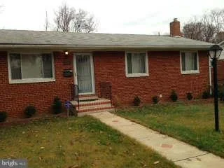 Photo of 11203 LOMBARDY ROAD