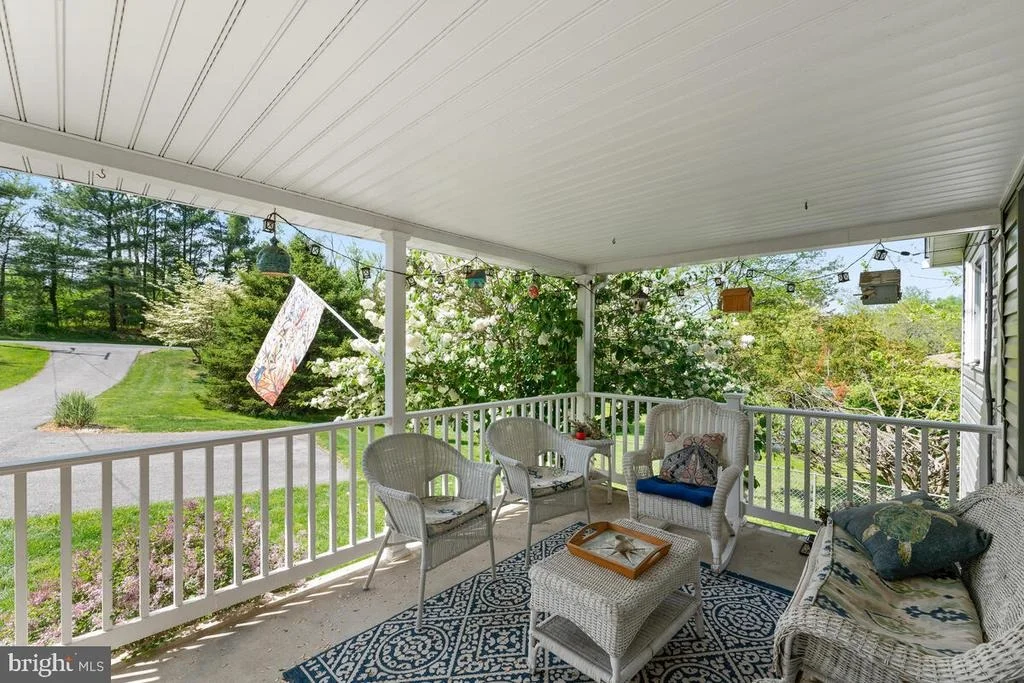 Photo of 607 REST AVENUE