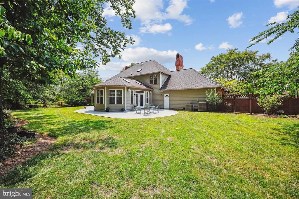 Photo of 15221 MIDDLEGATE ROAD