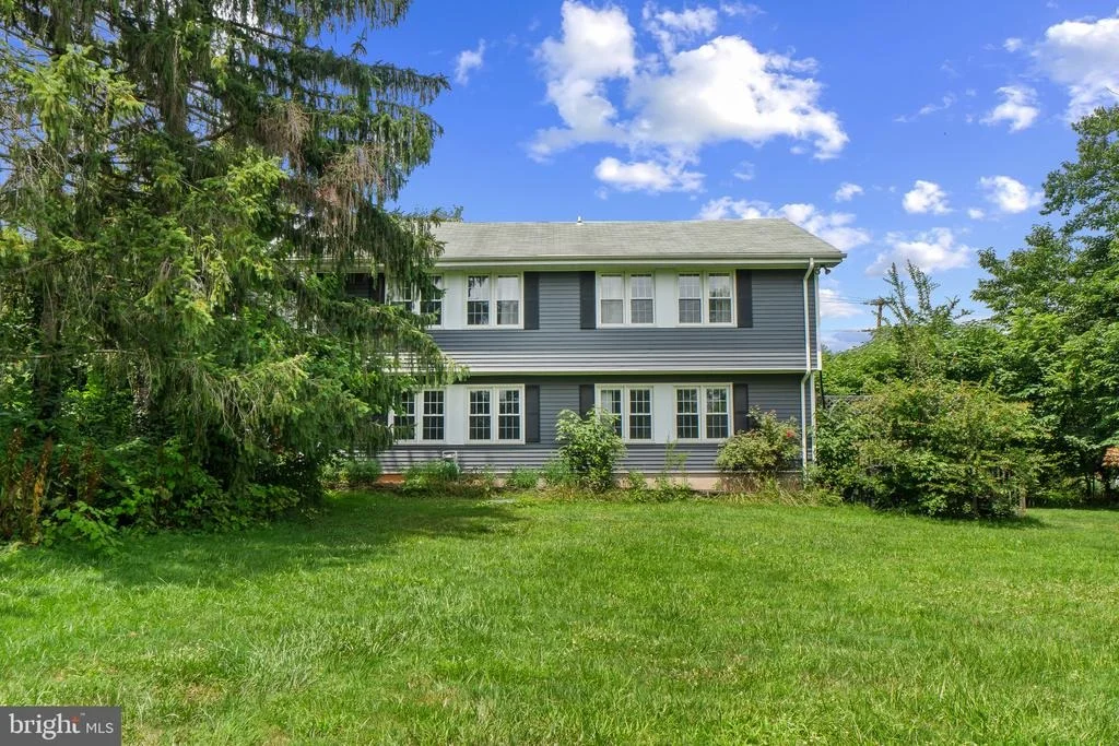 Photo of 14115 MANOR ROAD