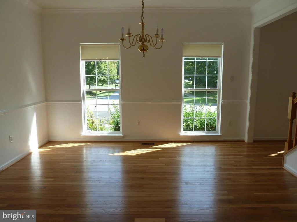 Photo of 4505 WINDING OAK DRIVE
