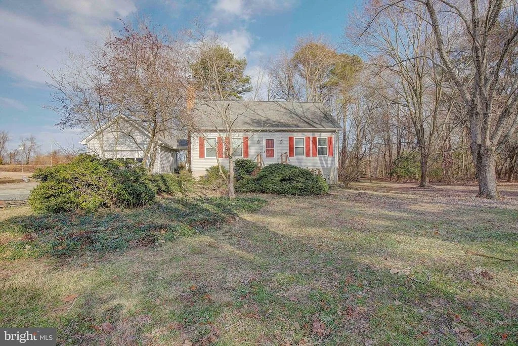 Photo of 9150 MACKALL ROAD