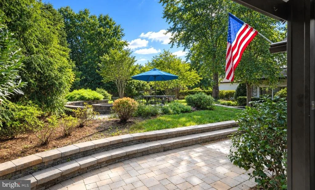 Photo of 1820 LONGWOOD ROAD