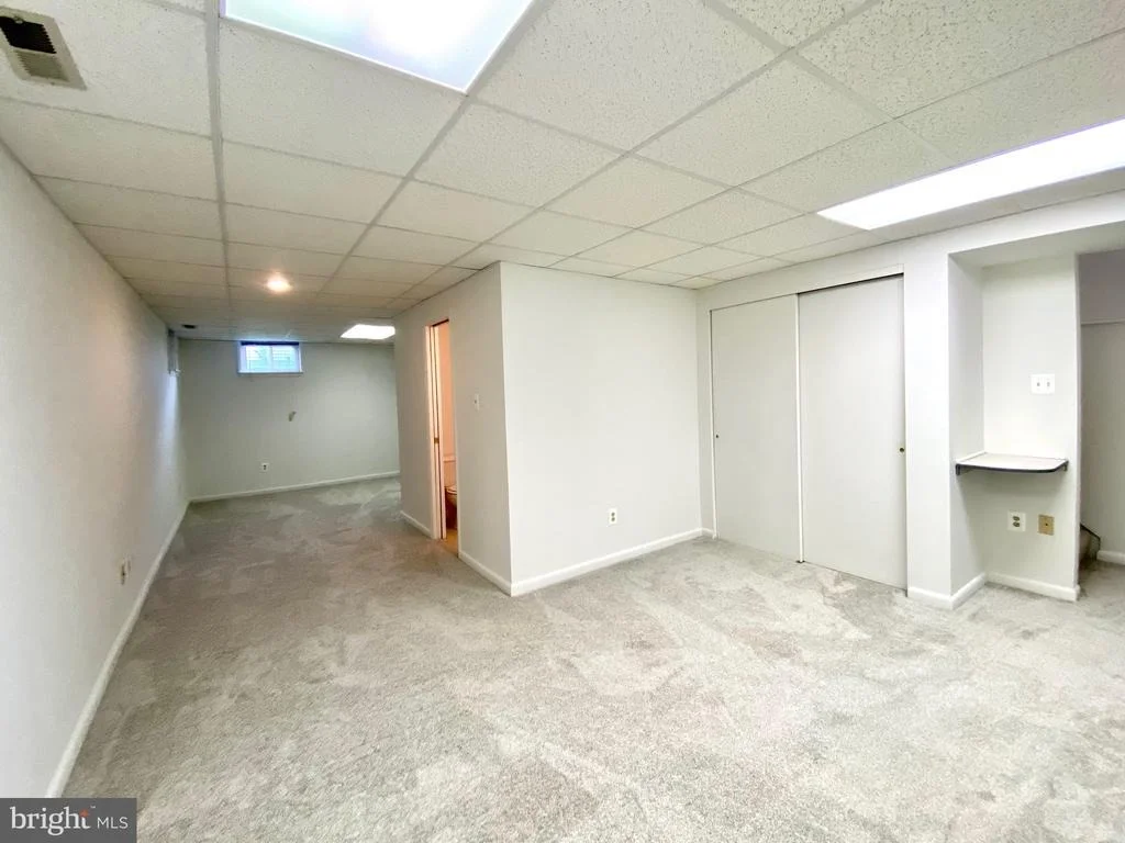 Photo of 14703 PONDSIDE DRIVE