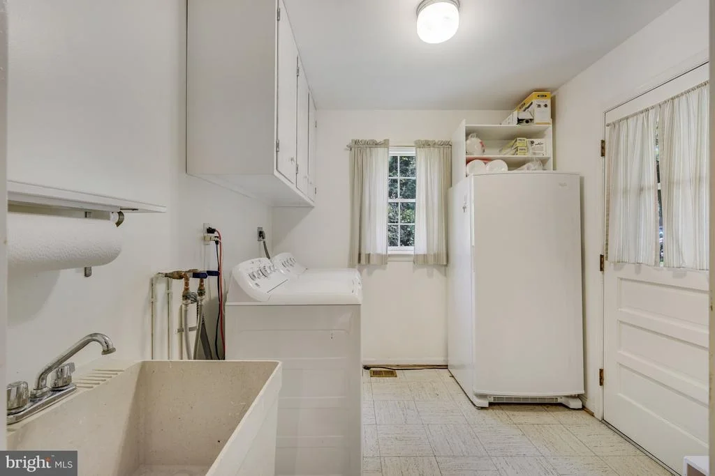 Photo of 11308 MYRTLE LANE