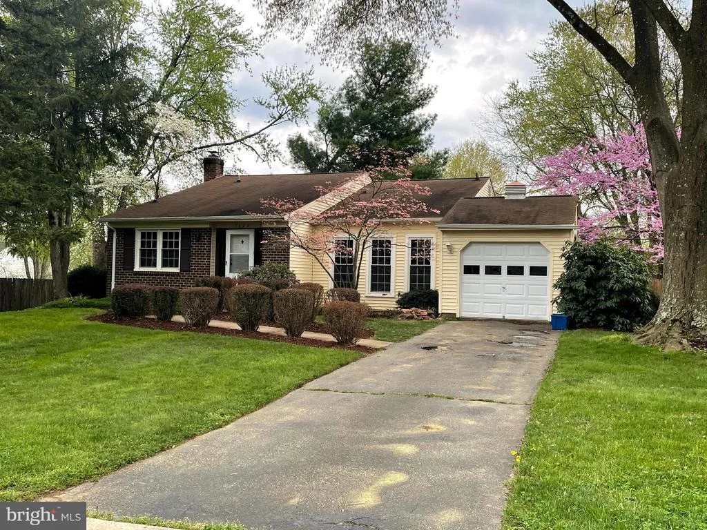 Photo of 1627 NATHAN LANE