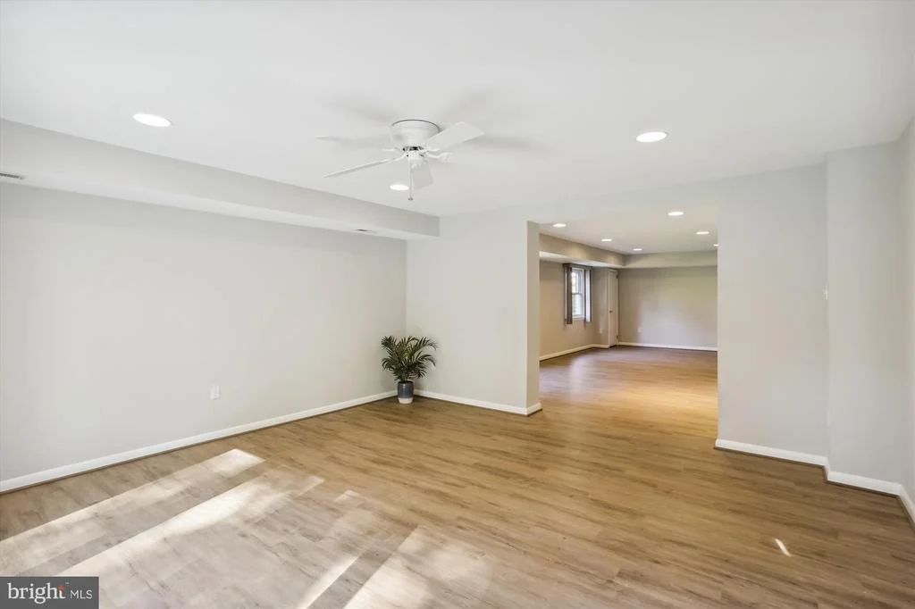Photo of 3524 FALLING GREEN ROAD