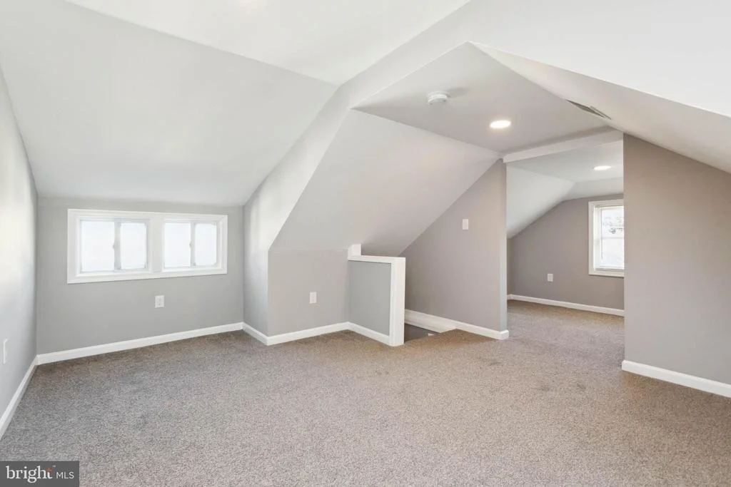 Photo of 51 BROADSHIP ROAD