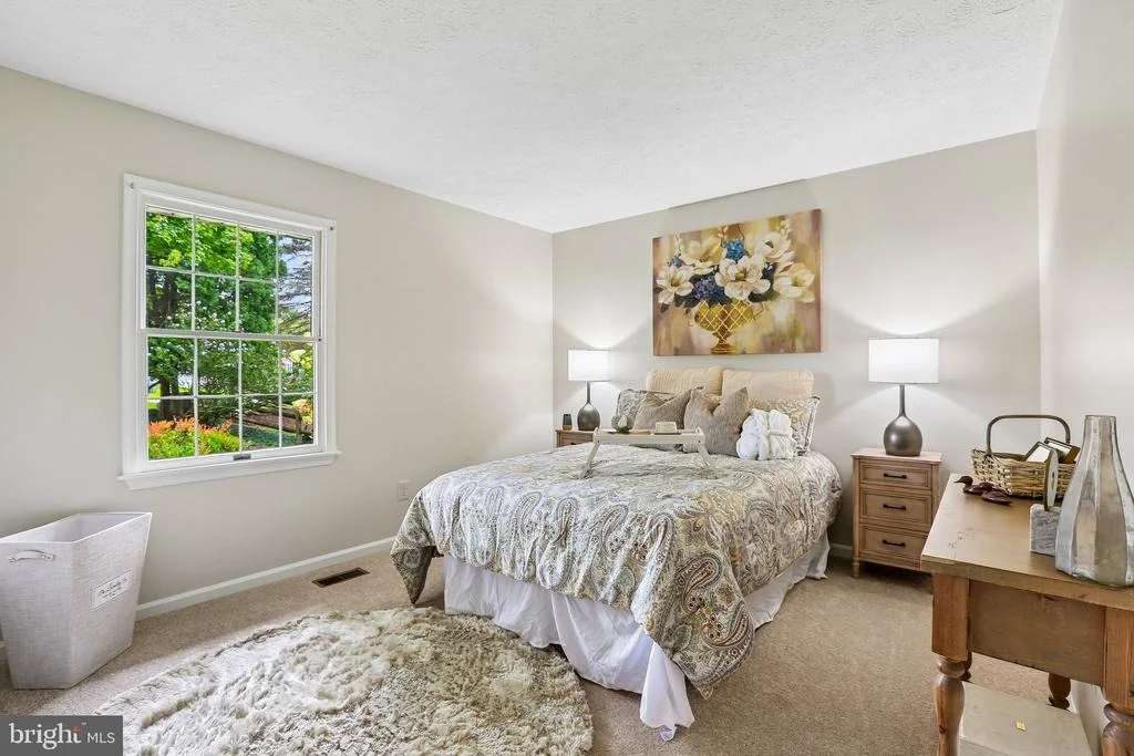 Photo of 24833 SHOWBARN CIRCLE