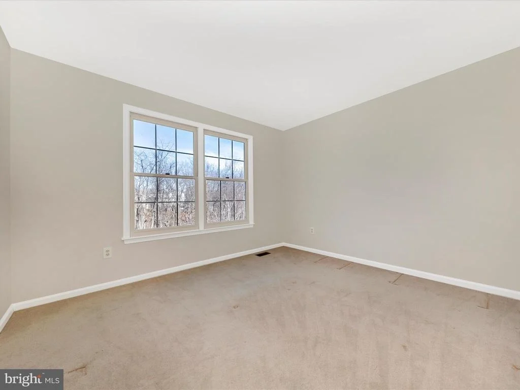 Photo of 446 BENNETT CERF DRIVE
