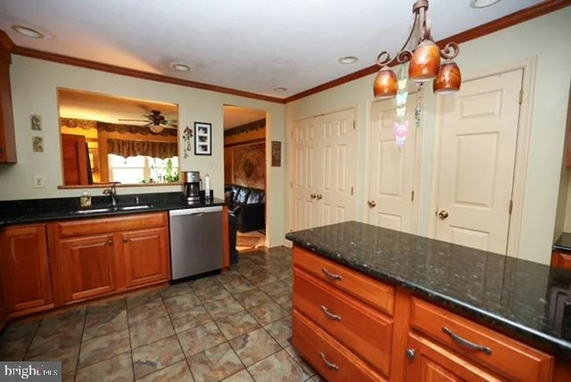 Photo of 1740 FAIRMOUNT ROAD