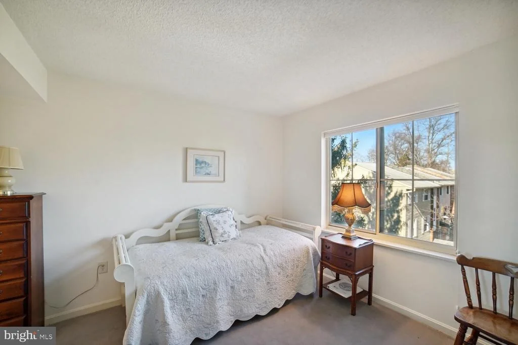 Photo of Unit 311 at 14801 PENNFIELD CIRCLE