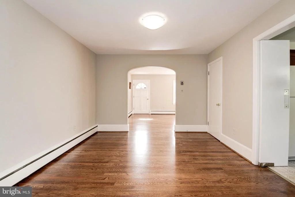 Photo of 8904 CHERRY TREE LANE