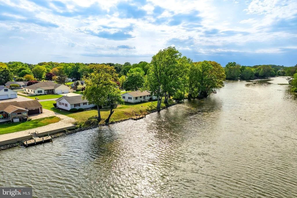 Photo of 30455 E MILL RUN